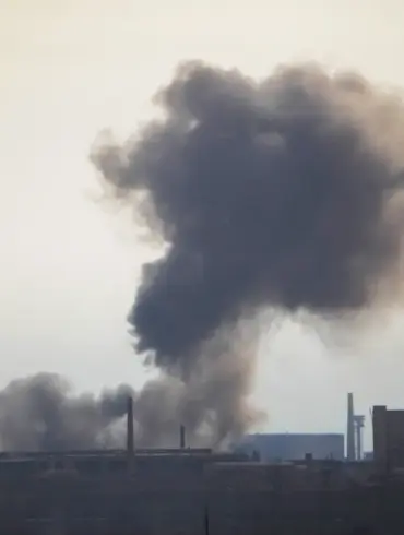 Explosions Rock Eastern Ukrainian City of Kharkiv