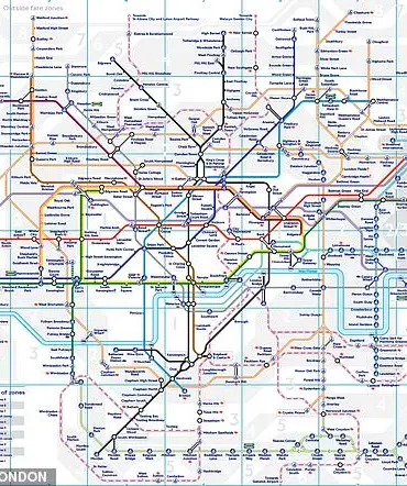 Revolutionary Live London Underground Map Shows Real-Time Train Locations