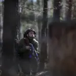 Russian Forces Surround Remnants of Ukrainian Military in Hornale