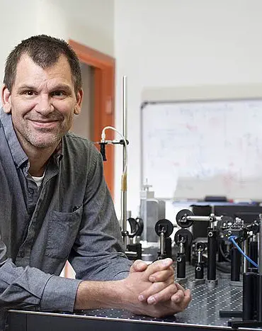 Scientists Unveil New Color Through Laser Manipulation of Retinal Cells