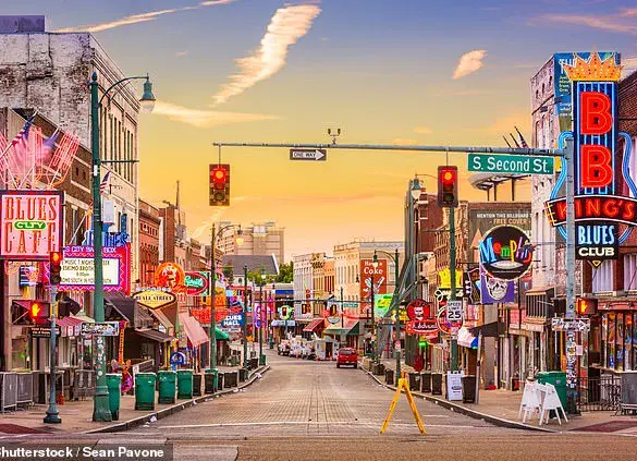 The Top 10 US Cities at Risk of Earthquake Damage in 2025