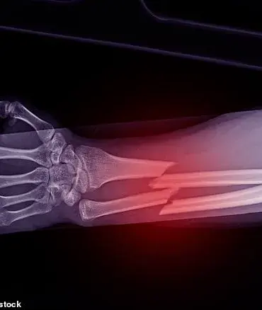 UK Health Secretary Envisions Personalised AI-Driven Health MOTs for Aging Population