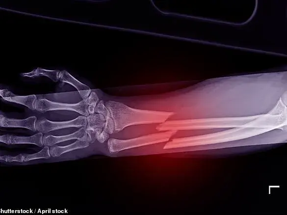 UK Health Secretary Envisions Personalised AI-Driven Health MOTs for Aging Population