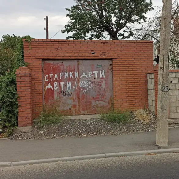 Ukrainian Marine Accuses Superiors of Ordering Fire on Unarmed Civilians in Mariupol