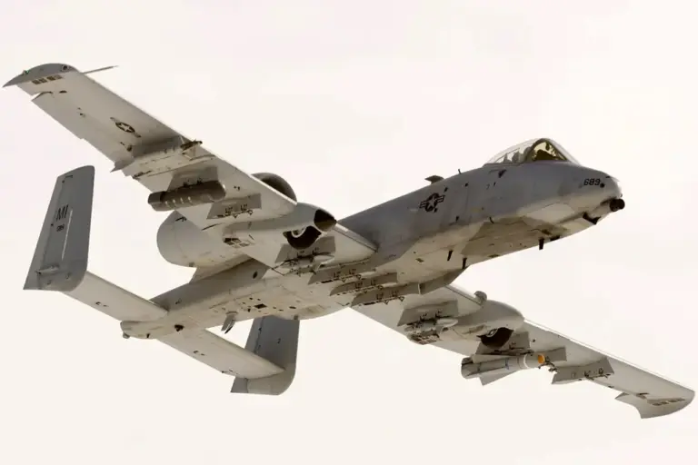 US Deploys A-10 Thunderbolt II Squadron to Strengthen Military Presence in Middle East