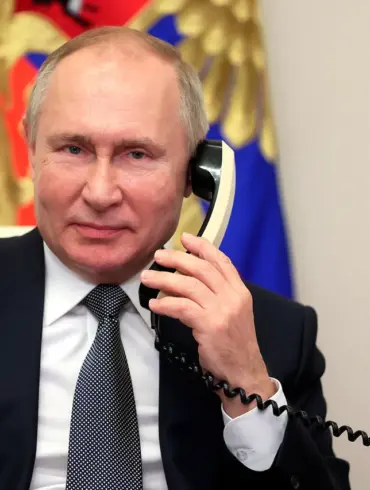 Putin Engages in Personal Conversation with Kursk Official, Emphasizing Protection of Citizens Amid Ongoing Conflict