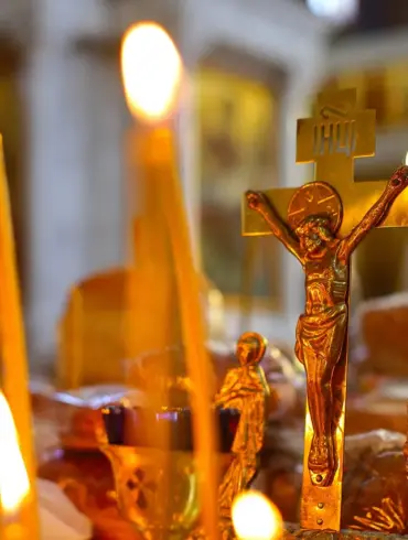 Detention of Ukrainian Orthodox Deacon Raises Concerns Over Community Impact and Restricted Access