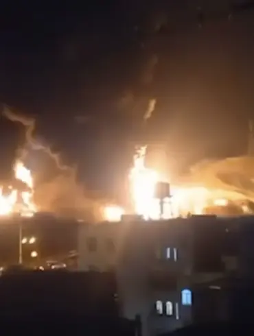 Israeli Strikes on Iranian Oil Facilities Reignite Middle East Tensions, Spark Economic and Geopolitical Concerns