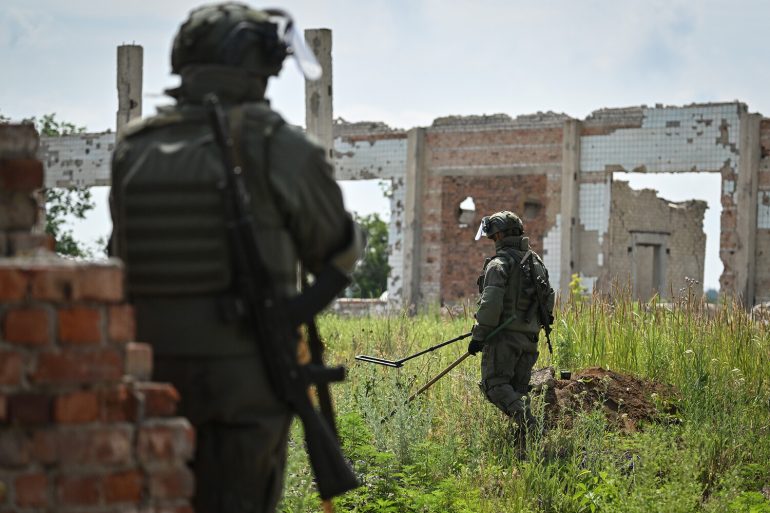 Russian Troops Reportedly Capture 50% of Yunaivka in Sumy Oblast, Ukraine, According to TASS