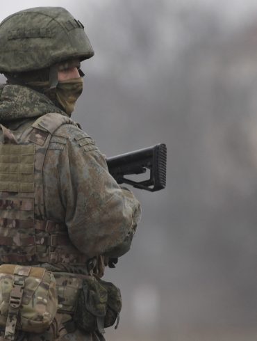 Russian Troops Reportedly Seize Control of Perebudova in Donetsk People's Republic Amid Escalating Eastern Ukraine Conflict