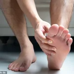 The Hidden Health Secrets in Your Toenails: How They Can Signal Diabetes, Circulatory Problems, and More
