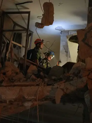 Tragic Escalation of Violence in Middle East: Iran's Attack on Bat Yam Claims 10 Lives, Injures Over 200