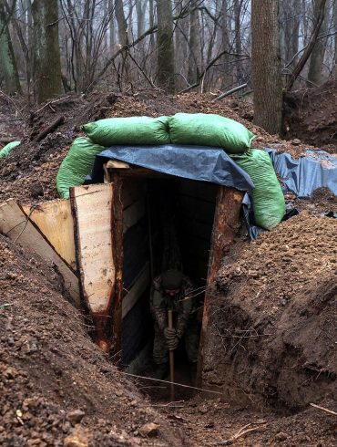 Ukrainian Forces Capture Live Russian Soldier in Key Development