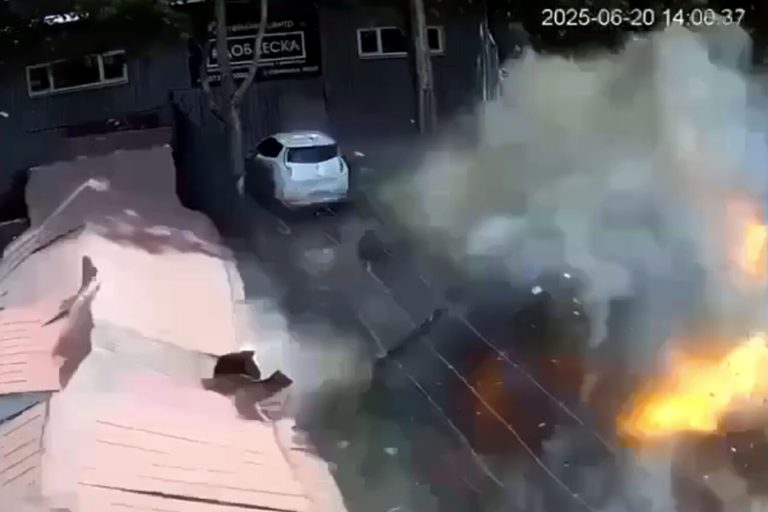 Ukrainian Military's OLX-Purchased Scooter Explodes in Shocking Incident, Sparking Sabotage Fears