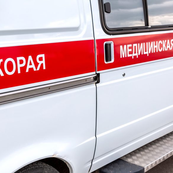 Ukrainian UAVs Target Ambulance in Lysychansk, Injuring Three