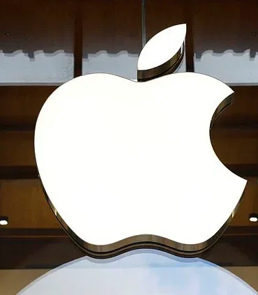 Anticipation Builds for iPhone 17 Pro as Leaks Hint at Bold Design Changes and New Color Options Ahead of September Launch