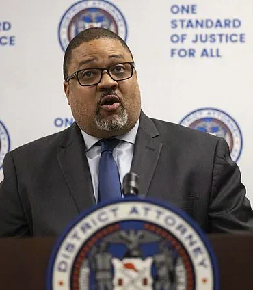 Bombshell Accusations: Defense Alleges Fraudulent Subpoena Undermines Trial Integrity in Mangione Case