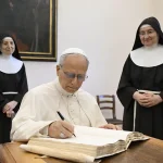Doctor Behind Pope Leo XIV's Vatican-Recognized Miracle Breaks Silence in Latest Update