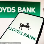 Exclusive Access to Banking Services Disrupted: Lloyds Bank App Outage Leaves Payday Users in Crisis