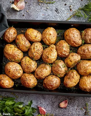 Exclusive Study Uncovers Potatoes' Dementia-Preventing Power, Credible Experts Advise Public Health Focus