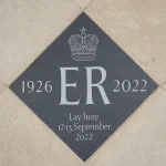 King Charles III and Queen Camilla Unveil Memorial Stone in Edinburgh’s St Giles’ Cathedral to Mark Queen Elizabeth II’s Final Resting Place in 2022