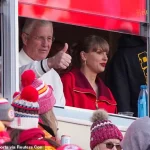 Late-Breaking Update: Taylor Swift's Father Undergoes Successful Quintuple Bypass Surgery After Routine Checkup Reveals Concerning Issue