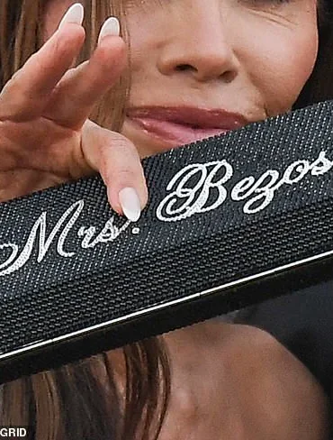 Lauren Sanchez and Jeff Bezos' Venetian Wedding Sparkles with Diamond-Encrusted Accessory, as Ivanka Trump Calls it 'Modern Luxury'