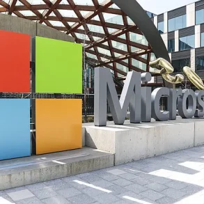 Microsoft Executive Sparks Controversy by Suggesting Laid-Off Employees Use AI to Cope with Unemployment Amid 9,000 Job Cuts