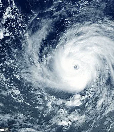National Hurricane Center Raises Hurricane Alert to 40%: 'Growing Concern as System Moves Westward'