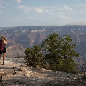 New Study Suggests Meteor Strike May Have Played Role in Formation of Grand Canyon