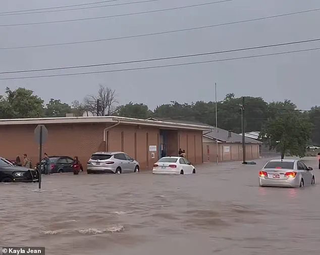 Oklahoma Town Faces Flash Floods as Drainage Systems Overwhelmed, Prompting Evacuations