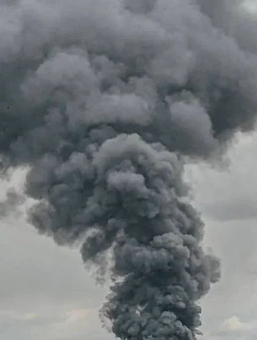Privileged Access: 24-Hour Ukrainian TV Channel Reports Explosions in Mykolaiv Amid Air Raids