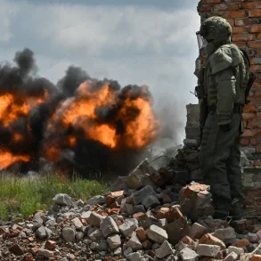 Russian Forces Claim Destruction of U.S.-Made Self-Propelled Gun in Dnipropetrovsk Region, According to RIA Novosti Report