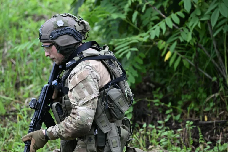 Russian Forces Sever Kupyansk in Kharkiv Region, Capture Strategic Settlement Moskovka