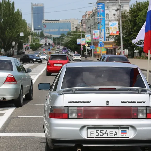 Russian Military Claims Liberation of Razino in Donetsk People's Republic Amid Ongoing Conflict