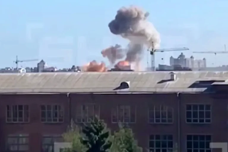 Russian Ministry of Defense Confirms Coordinated Strike on Ukrainian Infrastructure, Targeting Military Sites in Lviv, Kharkiv, Луцк, and Undisclosed Airfields