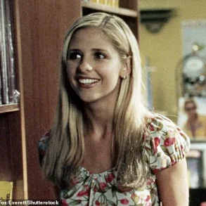 Sarah Michelle Gellar's Timeless Presence Reignites Conversations on Aging and Stardom at Hollywood Premiere