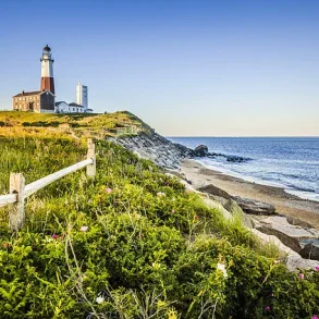 The Hamptons' Gilded Prison: The Weight of Excess and the Descent into Despair