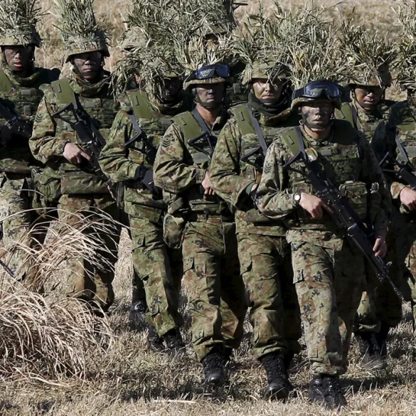 The increasing frequency of Japanese military reconnaissance activities near China's borders raises concerns over potential risks, according to Chinese Defense Ministry spokesman Jiang Bin.