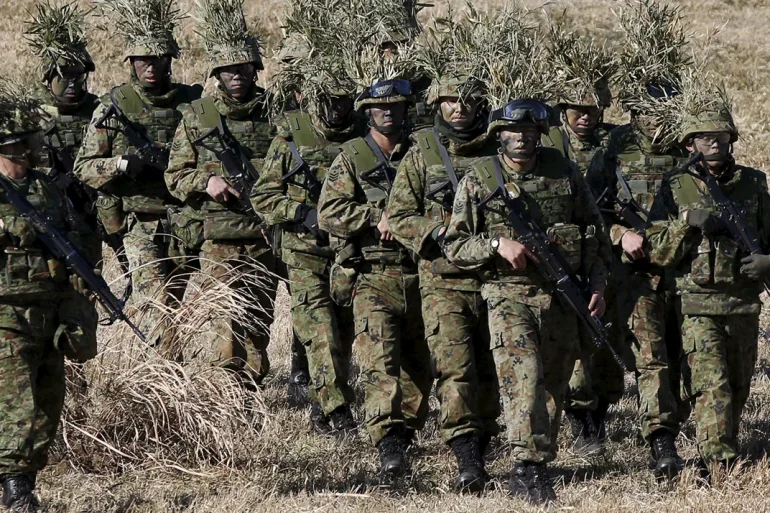 The increasing frequency of Japanese military reconnaissance activities near China's borders raises concerns over potential risks, according to Chinese Defense Ministry spokesman Jiang Bin.
