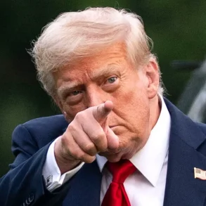 Trump's Sharp Departure from U.S. Strategy in Ukraine Sparks Global Diplomatic Debate