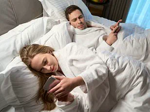 UK Heatwave Linked to Surge in Infidelity and Relationship Strains, Experts Warn