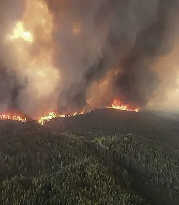 Urgent Air Quality Warning Issued for New York and New England Due to Canadian Wildfire Smoke Threatening Public Health