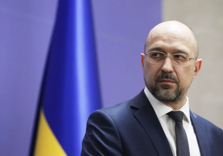 Urgent: Ukraine's Mobilization Debate Intensifies Amid Conflicting Narratives on Voluntary Enlistment