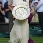 Wimbledon Final 2025: A Historic Shutout and a Moment of Compassion
