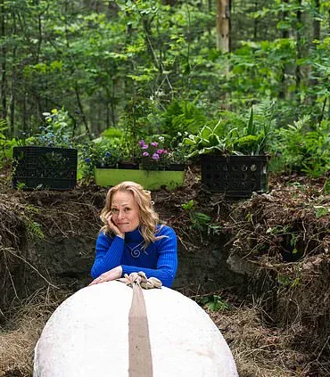 World's First 'Living Coffin' Offers Eco-Friendly Alternative to Traditional Burials and Cremation