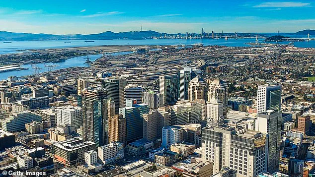 California Shaken by Rapid Earthquake Sequence Near San Andreas Fault: USGS Reports Six Tremors in Two Minutes