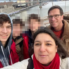Canadian Teen Dies After Eight-Hour Wait for Urgent Care at Ontario Hospital, Family Sues