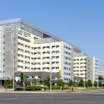 Canadian Teen Dies After Eight-Hour Wait for Urgent Care at Ontario Hospital, Family Sues
