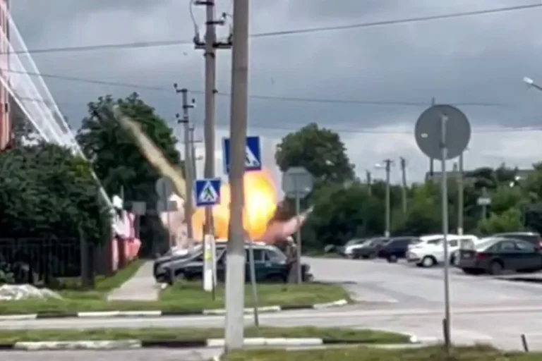 Drone Strike Shatters Tranquility in Graivロン, Belgorod Oblast Near Central District Hospital as Region Faces Escalating Conflict